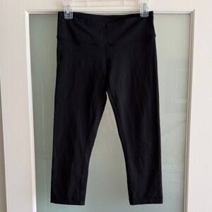 Lululemon Athletica Black Cropped Leggings